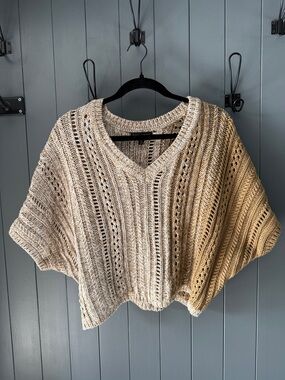 Banana Republic V-Neck Open-Knit Beige Sweater Poncho